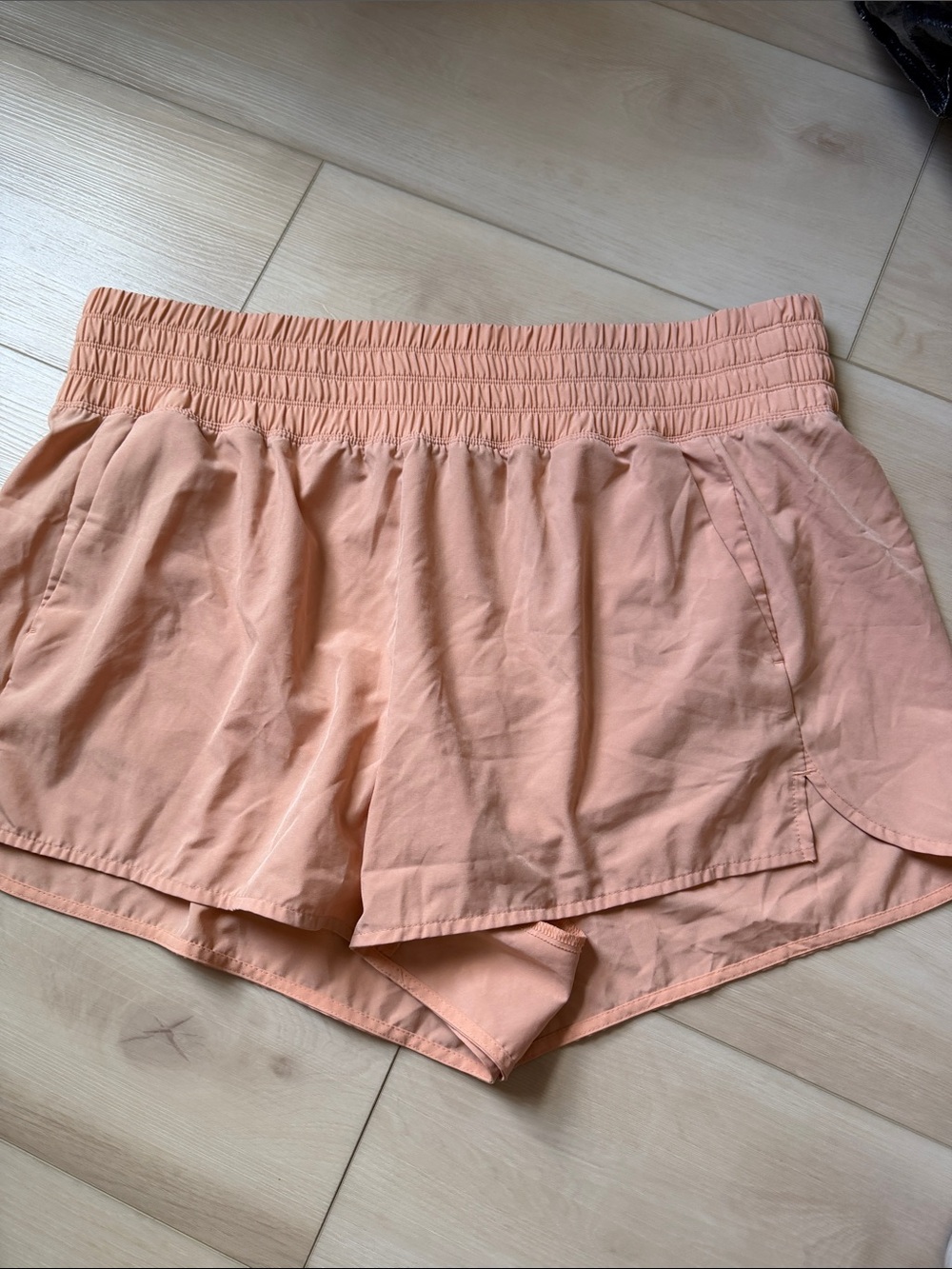 Old Navy Peach Elastic-Waist Athletic Shorts